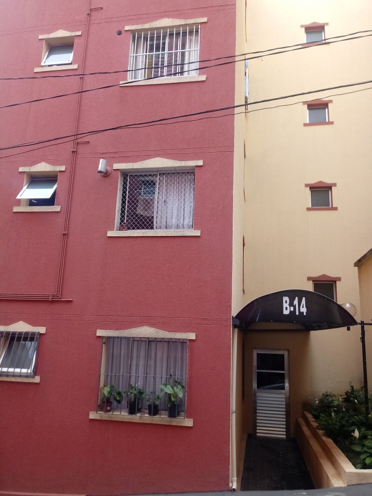 Venda, 2 dormitórios em Condomínio Residencial Arco Íris - 3