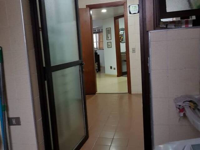 Apartamento para Venda em Pitangueiras - 29