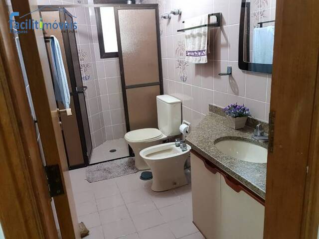 Apartamento para Venda em Pitangueiras - 34