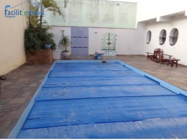 Casa para Venda em Centro - 18