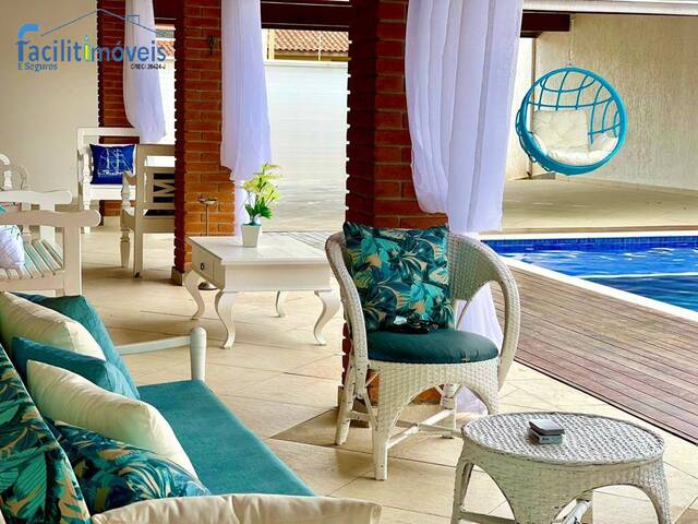 Casa de Praia para Venda em Jardim Marcia - 35