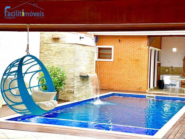 Casa de Praia para Venda em Jardim Marcia - 44