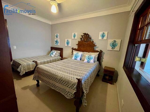 Casa de Praia para Venda em Jardim Marcia - 26
