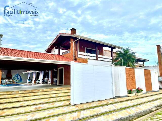 Casa de Praia para Venda em Jardim Marcia - 51