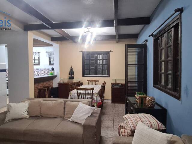 Sobrado para Venda em Campos do Jordão - 2