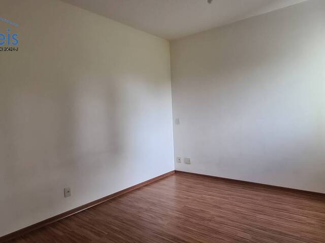 Apartamento para Locação em Planalto - 16