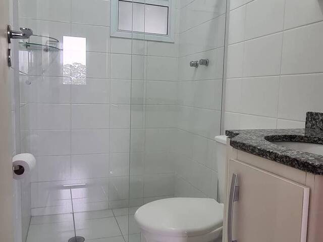 Apartamento para Locação em Planalto - 18