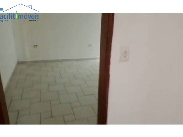 Sobrado para Venda em Dos Casa - 19