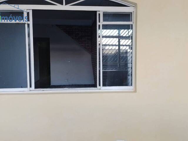 Sobrado para Venda em Dos Casa - 30