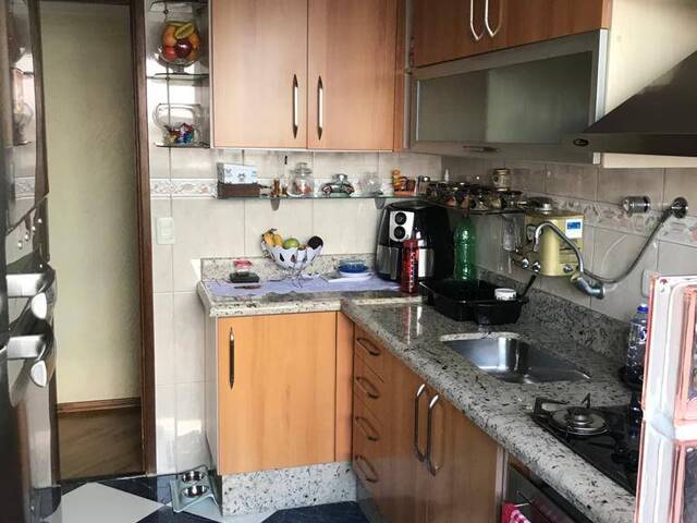 Apartamento para Venda em Taboão - 6