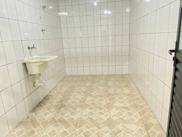 Casa para Venda em Parque Terra Nova - 10