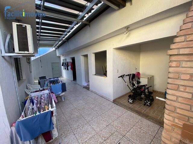 Casa para Venda em Independência - 17