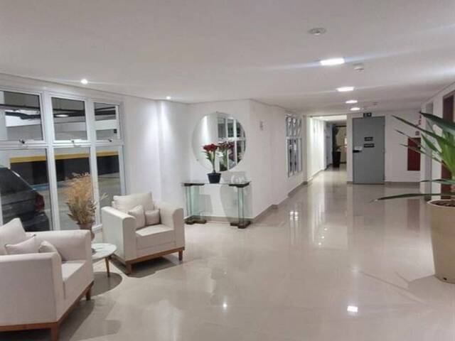 Apartamento para Venda em Baeta Neves - 10