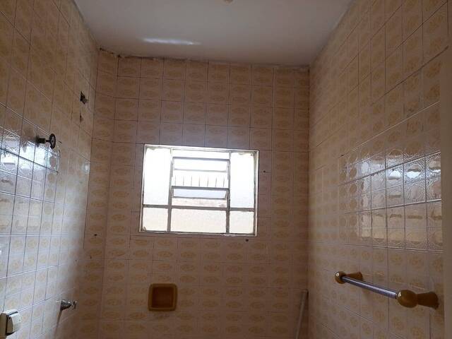 Casa para Locação em Centro - 8