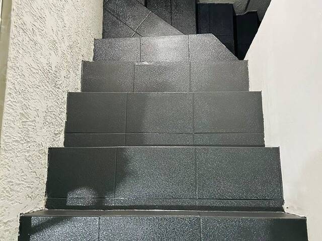 Sobrado para Venda em Planalto - 23