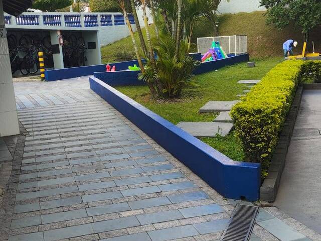 Apartamento para Venda em Santa Terezinha - 24