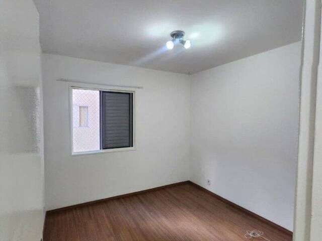 Apartamento para Locação em Planalto - 13