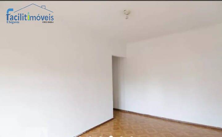 Casa à venda e aluguel com 3 quartos, 200m² - Foto 8