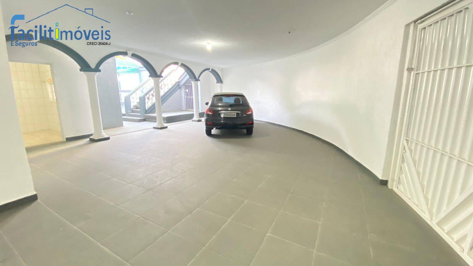 Casa à venda e aluguel com 3 quartos, 288m² - Foto 25