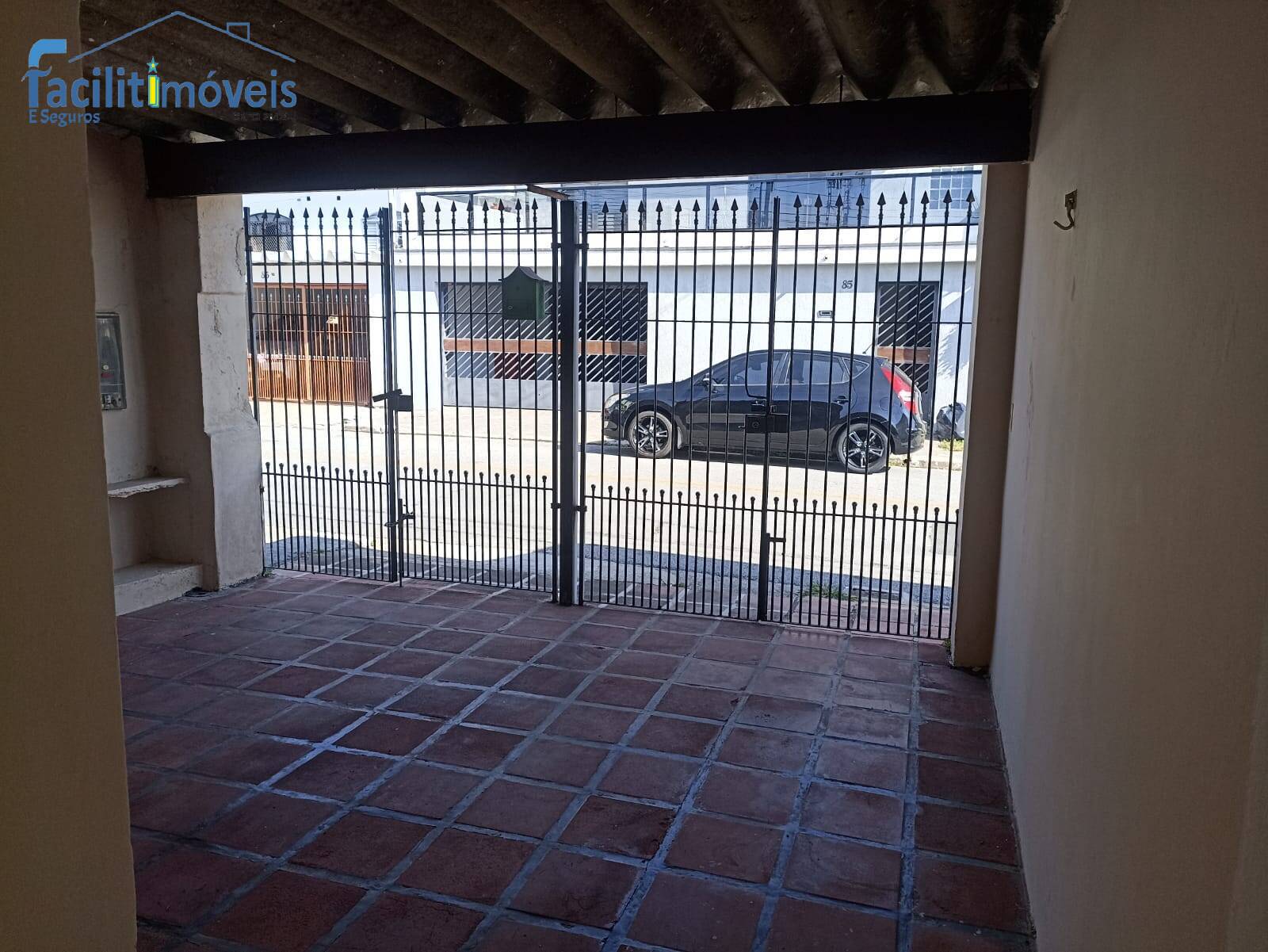 Casa para alugar com 1 quarto, 60m² - Foto 12