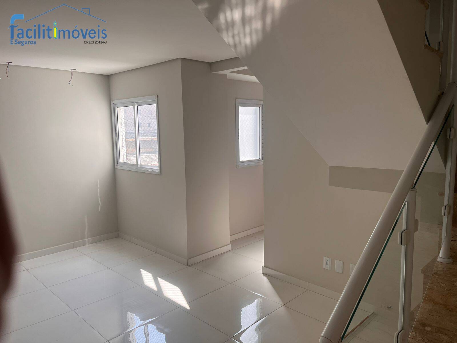 Apartamento à venda com 2 quartos, 98m² - Foto 1