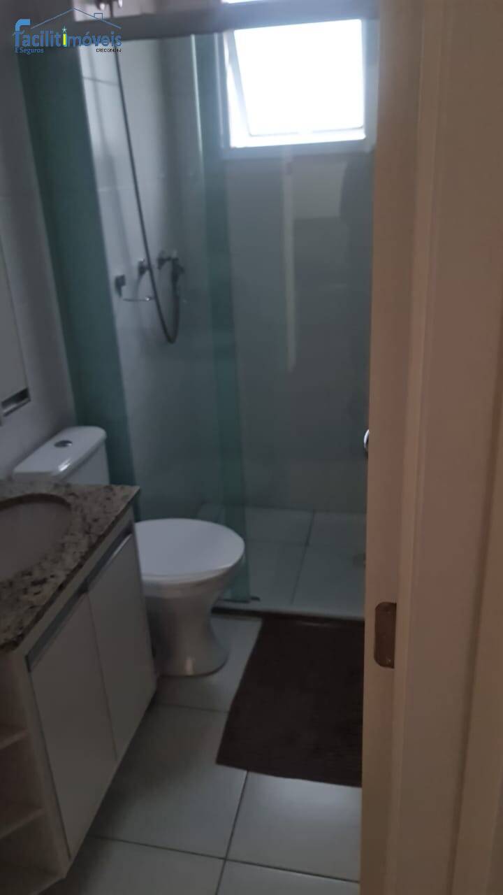 Apartamento para alugar com 2 quartos, 70m² - Foto 10