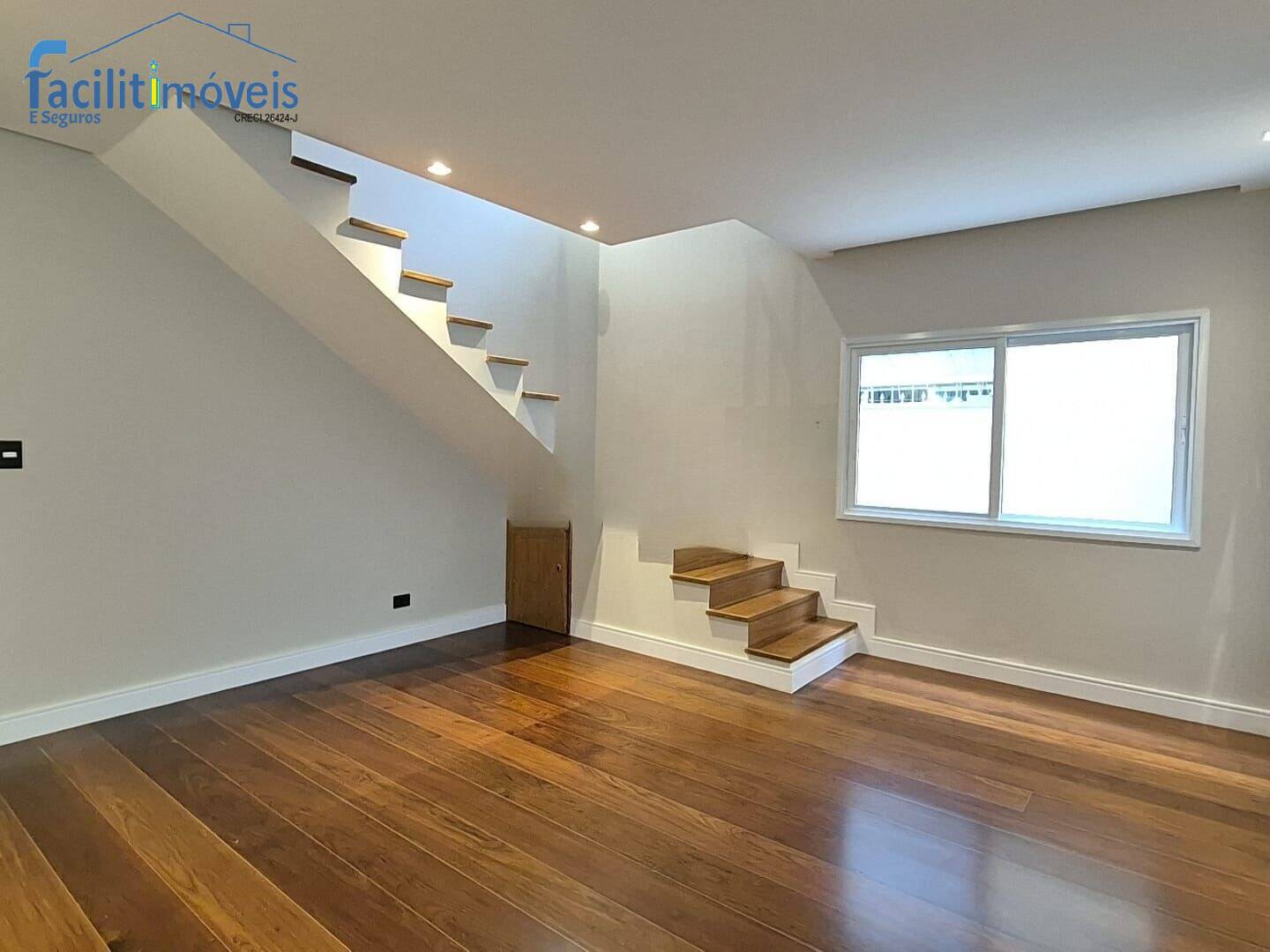 Sobrado, 4 quartos, 236 m² - Foto 2